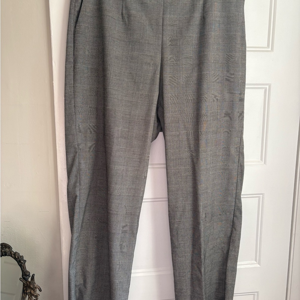 Alfred Dunner Black and Gray Plaid Pants